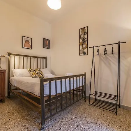 Apartment Iflat Vatican Delightful And Colored